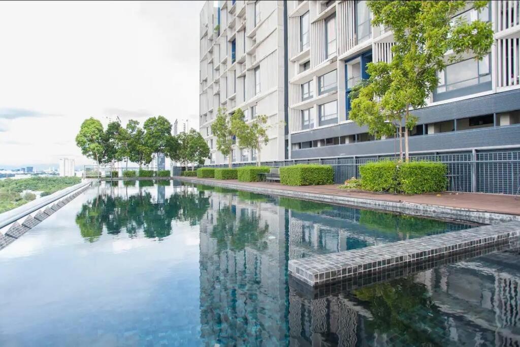 Tamarind Suite Cyberjaya 2-10Pax Duplex Luaran gambar