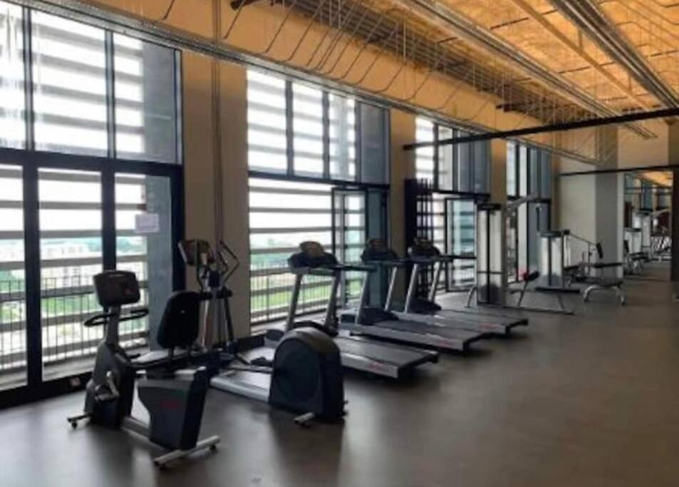 Tamarind Suite Cyberjaya 2-10Pax Duplex Luaran gambar