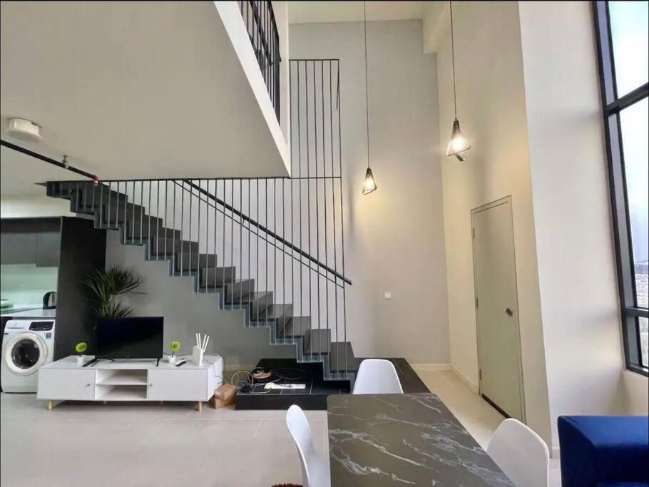 Tamarind Suite Cyberjaya 2-10Pax Duplex Luaran gambar
